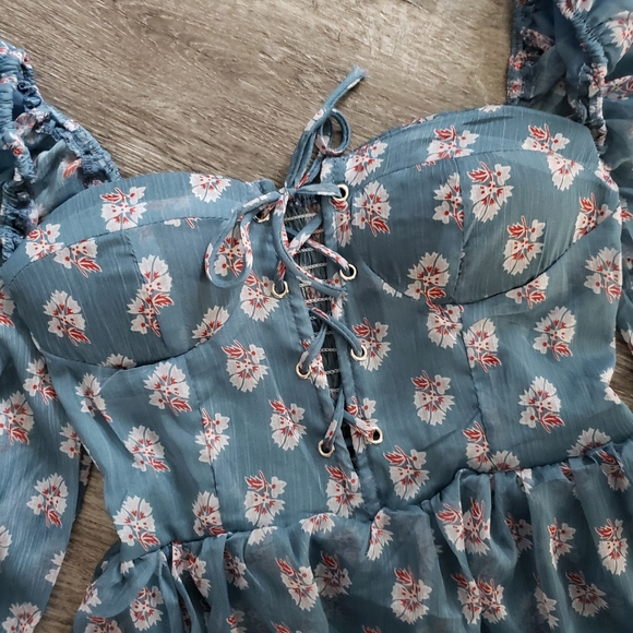 Floral Lace Up Corset Style Tiered Skirt Mini Dress with Fluted Sleeve - Picture 12 of 15